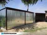 garaż blaszany na dwa auta z bramami uchylnymi